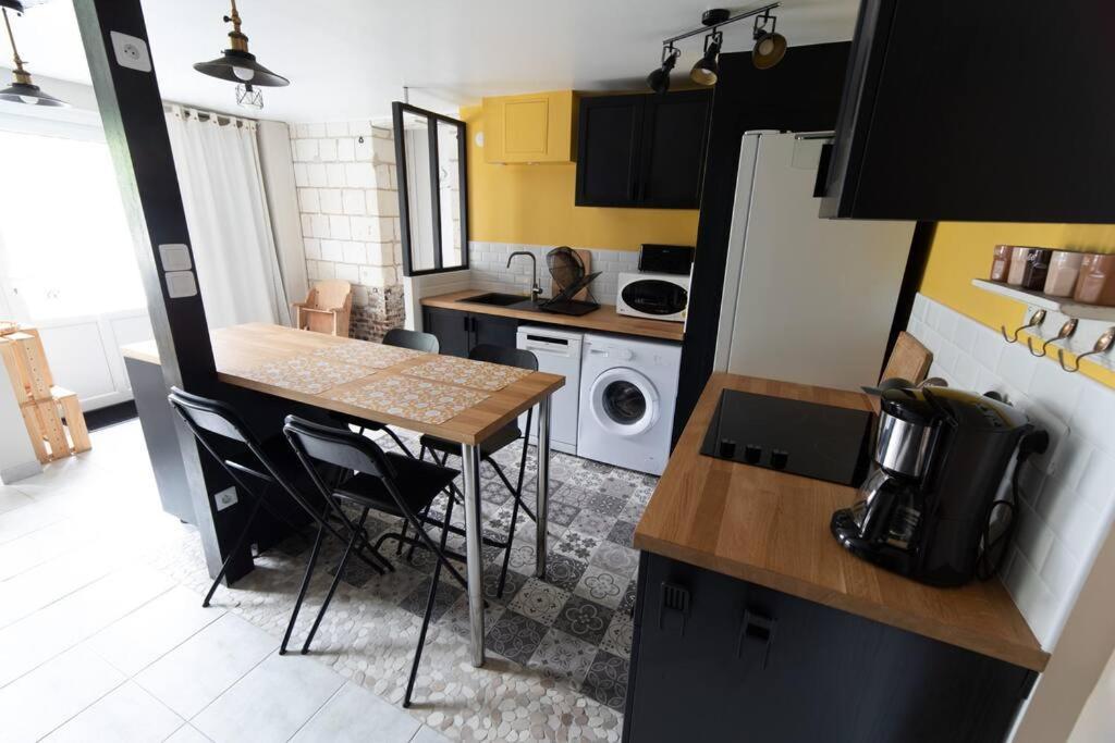 Domaine Des Demoiselles - Gite Et Spa Hauteville  Eksteriør bilde